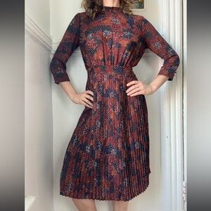 Elegant Floral Midi Dress